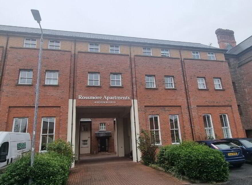 Apt 28, 48 Rossmore Drive, Belfast, BT7 3LA photo
