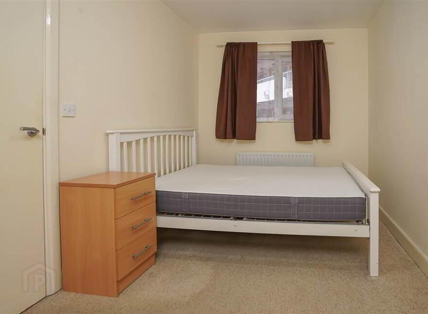 709 College Central, 4 College Avenue, Belfast, BT1 6BD