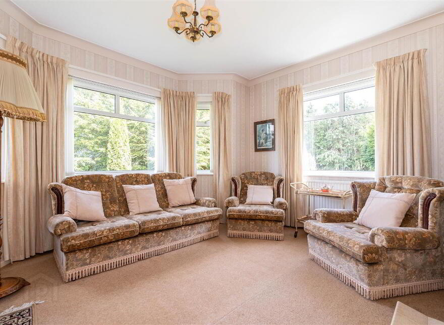 Greenbank, 96 Belfast Road, Saintfield, BT24 7HF