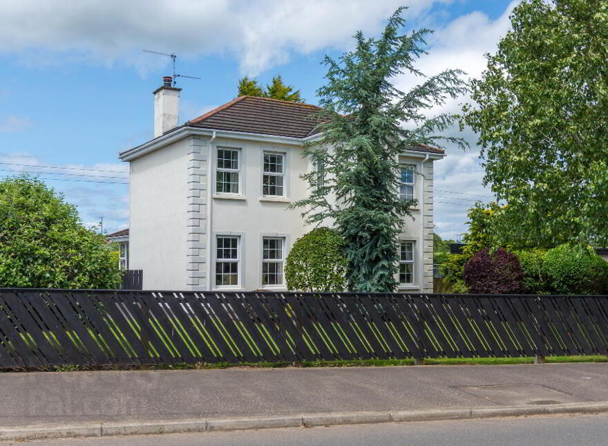 1 Broughmore Mews, Lisburn, BT28 2SD photo
