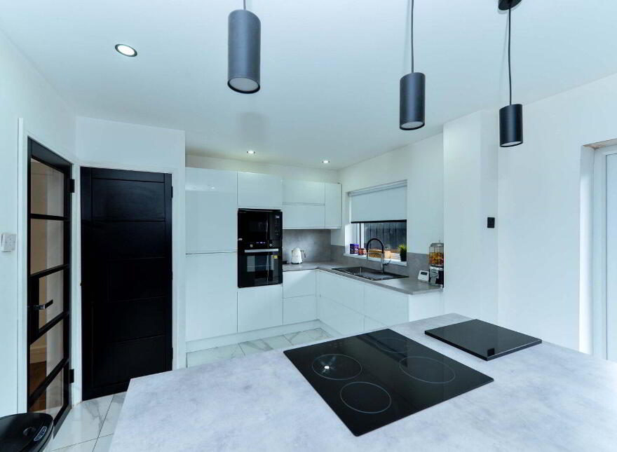 56 Whincroft Road, Belfast, BT5 7JZ