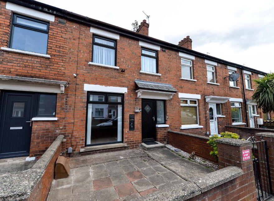 7 Sandbrook Park, Belfast, BT4 1NL photo