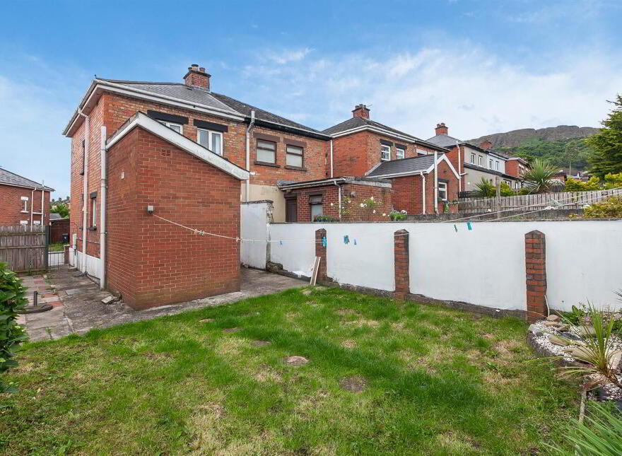 64 Serpentine Gardens, Newtownabbey, BT36 7EZ