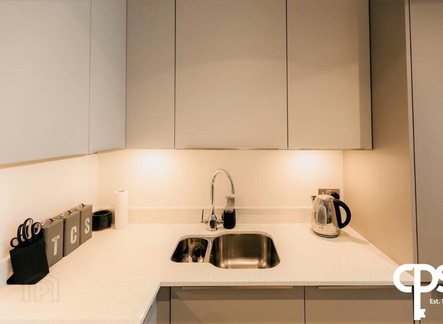 Apt 512 Portland 88, Belfast, BT7 1FE