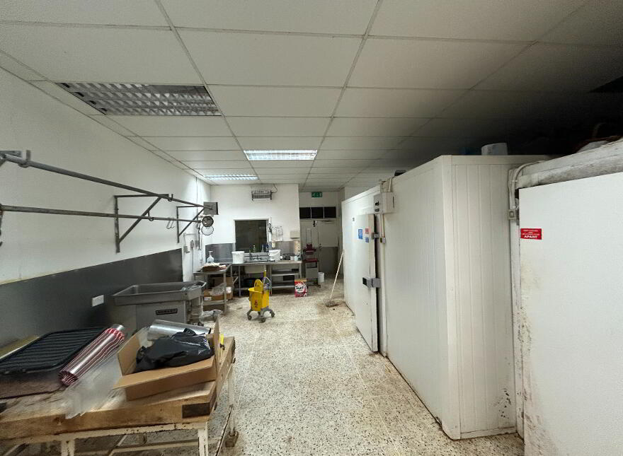 Unit 6, Castle Walk, Antrim, BT41 4DN