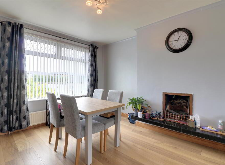 14 Victoria Park, Newtownards, BT23 7EF