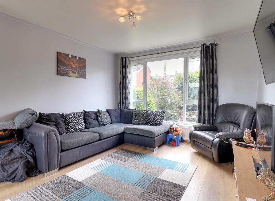 14 Victoria Park, Newtownards, BT23 7EF