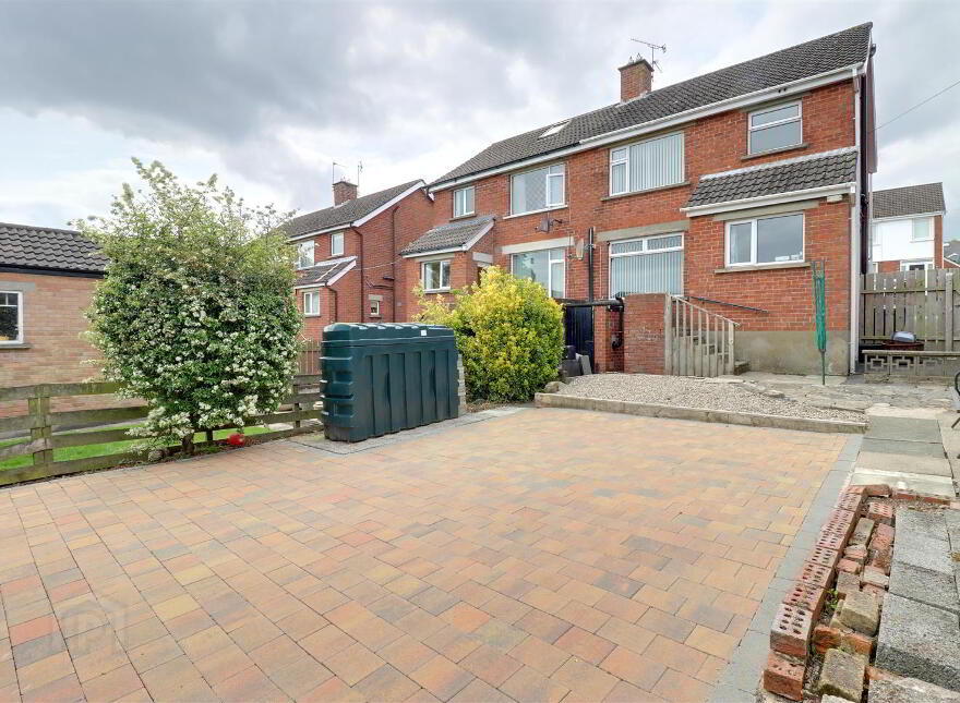 14 Victoria Park, Newtownards, BT23 7EF
