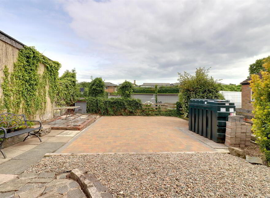 14 Victoria Park, Newtownards, BT23 7EF