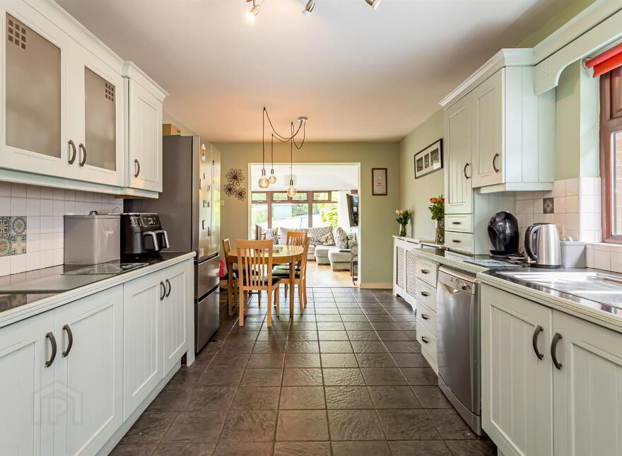 12 Quarry Lane, Dundonald, Belfast, BT16 2HG