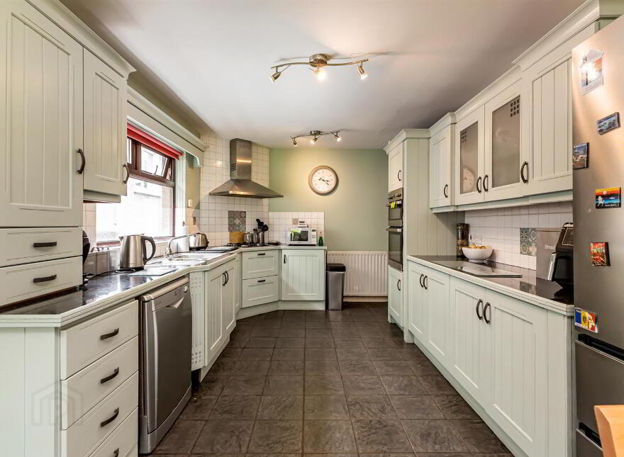 12 Quarry Lane, Dundonald, Belfast, BT16 2HG