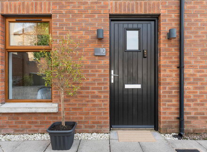 10 Ormiston Square, Belmont Road, Belfast, BT4 2RU