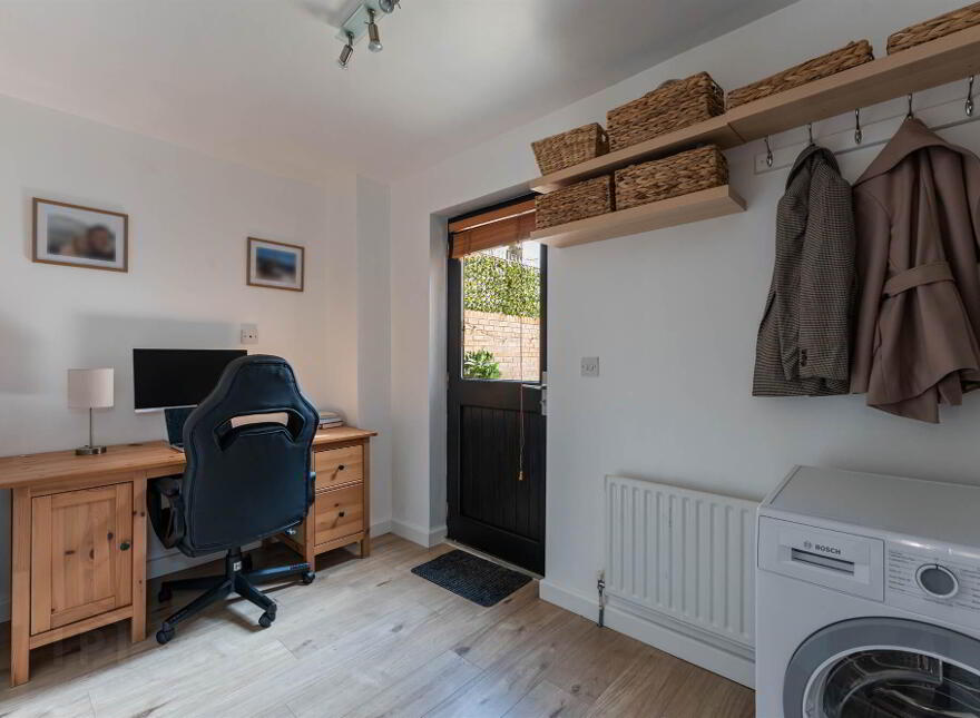10 Ormiston Square, Belmont Road, Belfast, BT4 2RU