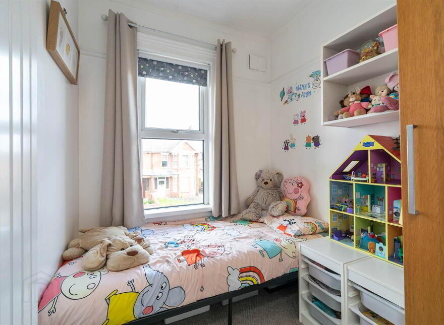 56 Orangefield Crescent, Belfast, BT6 9GH