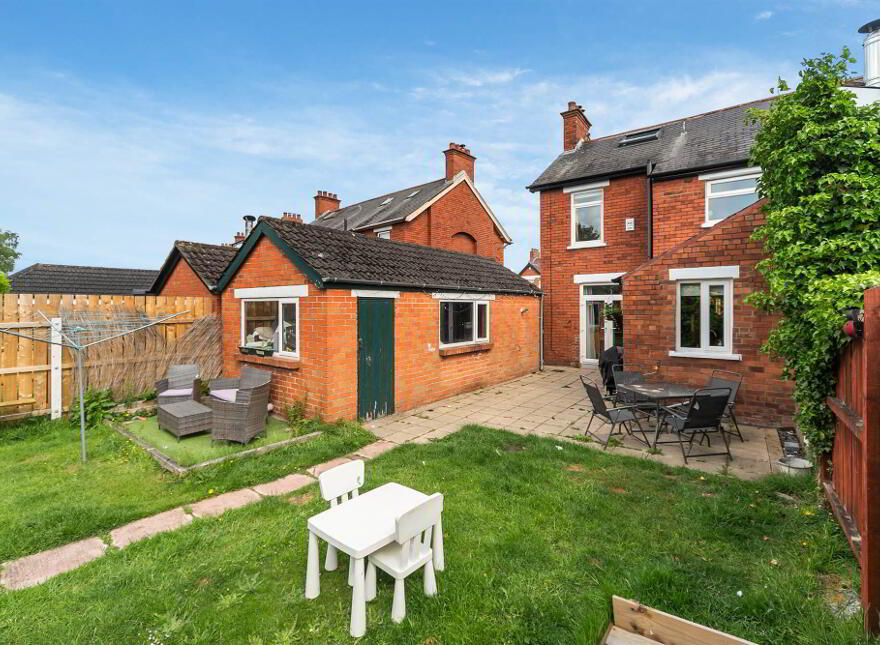 56 Orangefield Crescent, Belfast, BT6 9GH