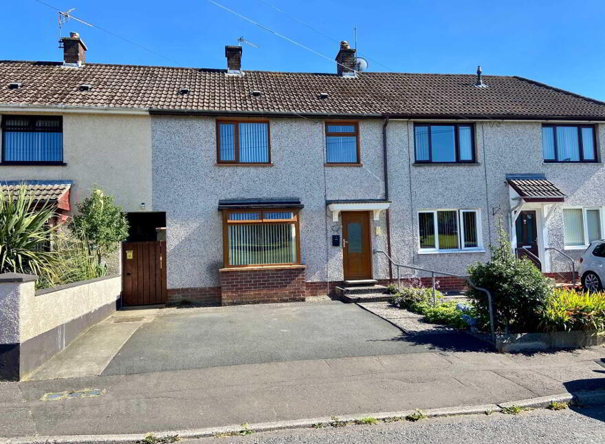 57 Hawthorn Way, Ballyclare, BT39 9EH photo