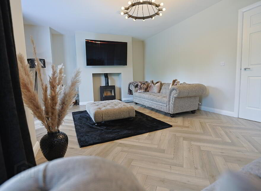 172 The Hollows, Lurgan, Craigavon, BT66 7FU