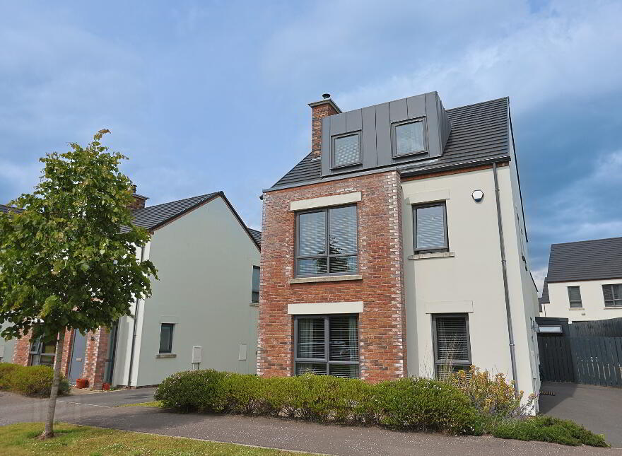 172 The Hollows, Lurgan, Craigavon, BT66 7FU