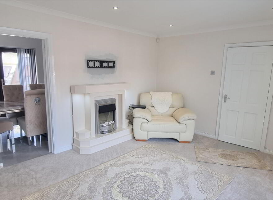 31 Sandyknowes Park, Newtownabbey, BT36 5DE