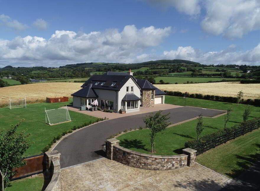 Carrigeen, Ballyfoyle, R95EK18 photo