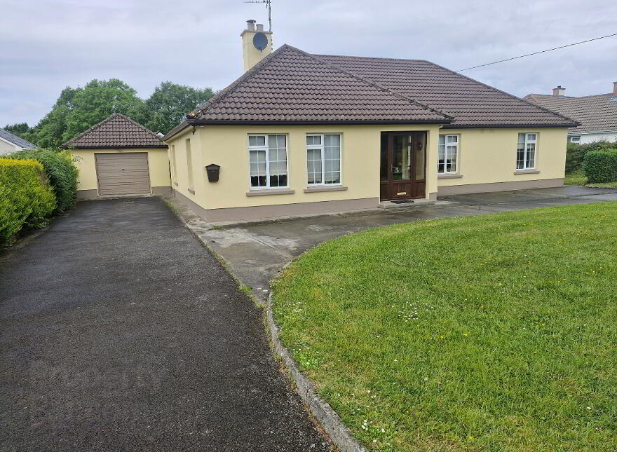 Bujndoran Road, Kinlough, F91E9W2 photo