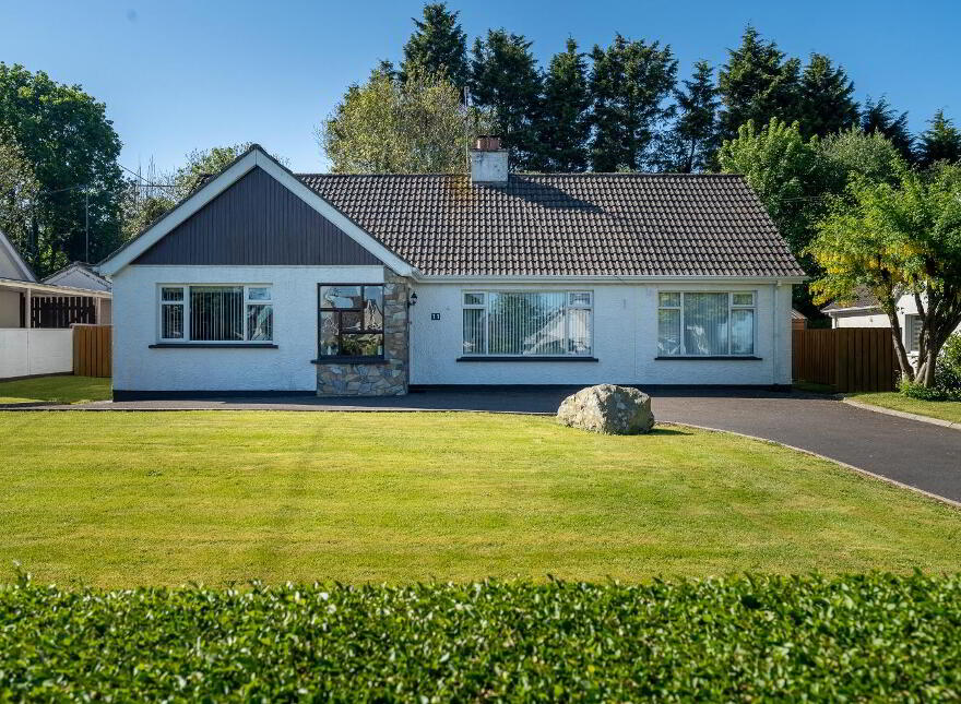11 Ashgrove Park, Strabane, BT82 9EG photo