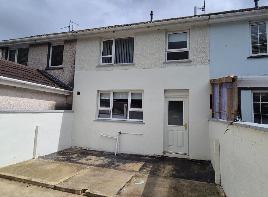 312 Lisnafin Park, Strabane, BT82 9DN