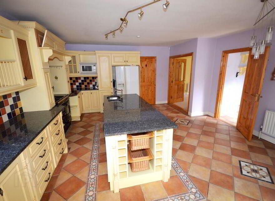 West Gate, 2 Drumboe Lower, Stranorlar, F93AW27