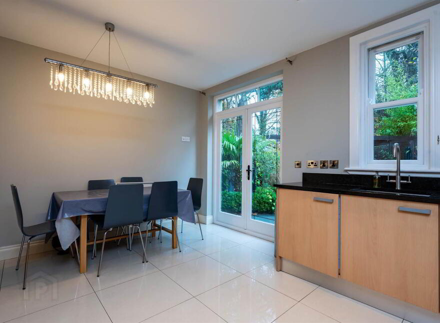 26 Danesfort Park South, Belfast, BT9 7RG