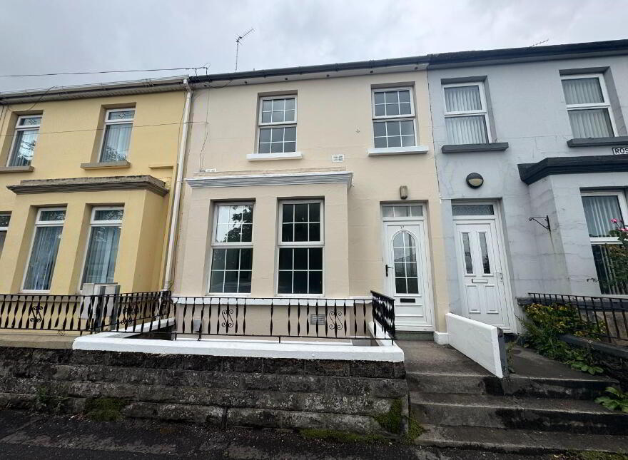 37 Rosemount Avenue, Derry, BT48 0HJ photo