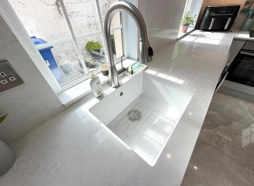 37 Rosemount Avenue, Derry, BT48 0HJ