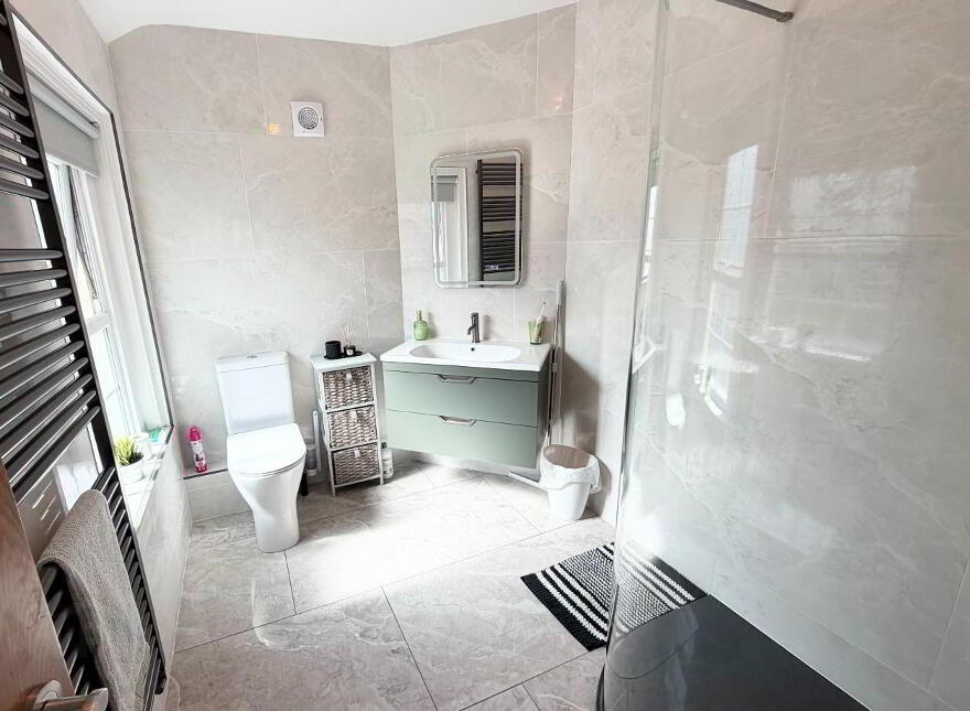 37 Rosemount Avenue, Derry, BT48 0HJ