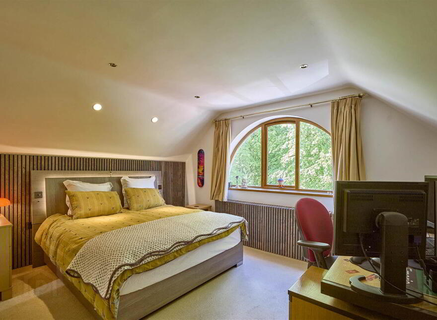 Apt 5 The Fairways, 40 Church Road, Helen's Bay, BT19 1TP