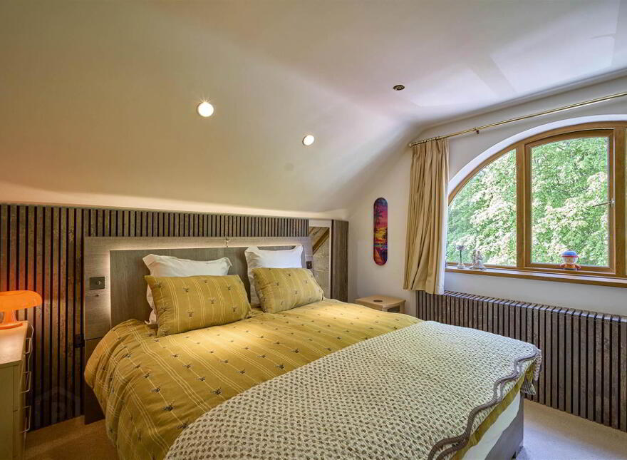 Apt 5 The Fairways, 40 Church Road, Helen's Bay, BT19 1TP