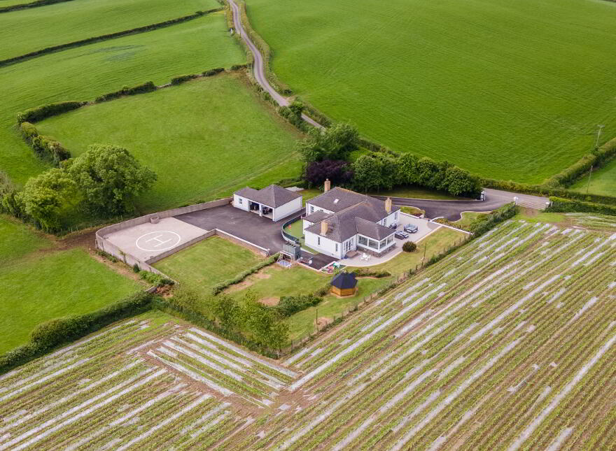 Sliabh Cuan House, 9 Mountain Road, Portaferry, BT22 1PL