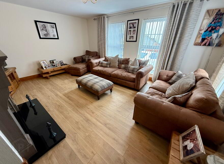 106 Briar Hill, Greysteel, L’derry, BT47 3FD