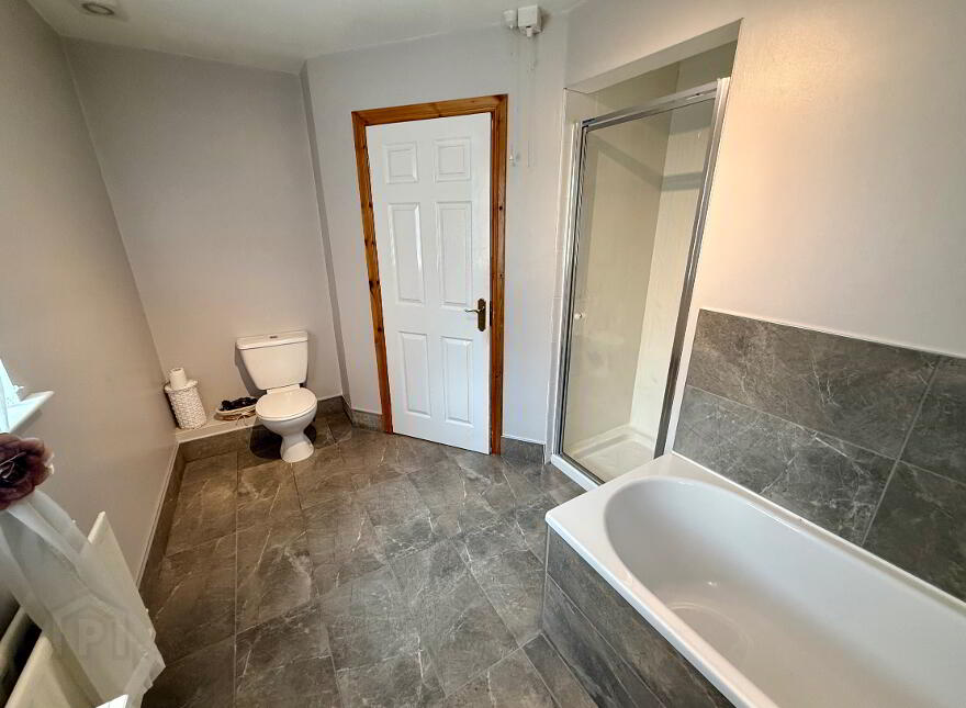 106 Briar Hill, Greysteel, L’derry, BT47 3FD