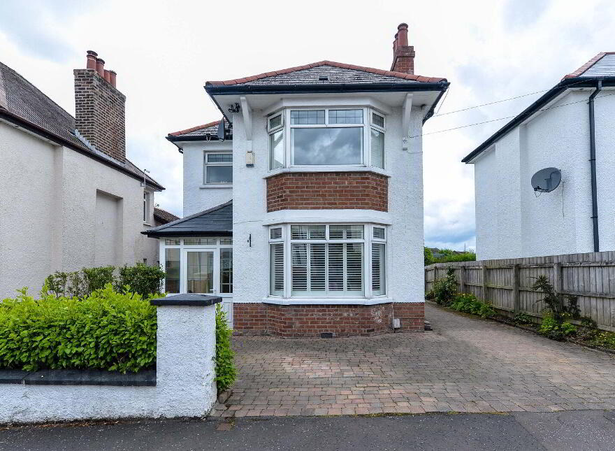 11 Thornhill Park, Stormont, Belfast, BT5 7AR photo