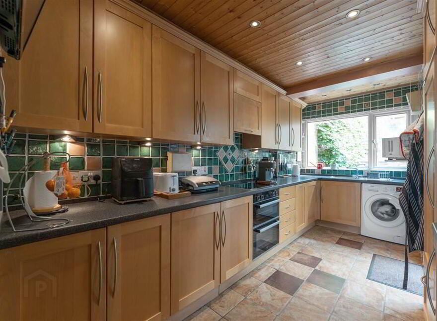 40 Beechgrove Avenue, Belfast, BT6 0NF
