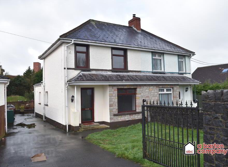 30 Ballyclare Road, Glengormley, Newtownabbey, BT36 5EX photo