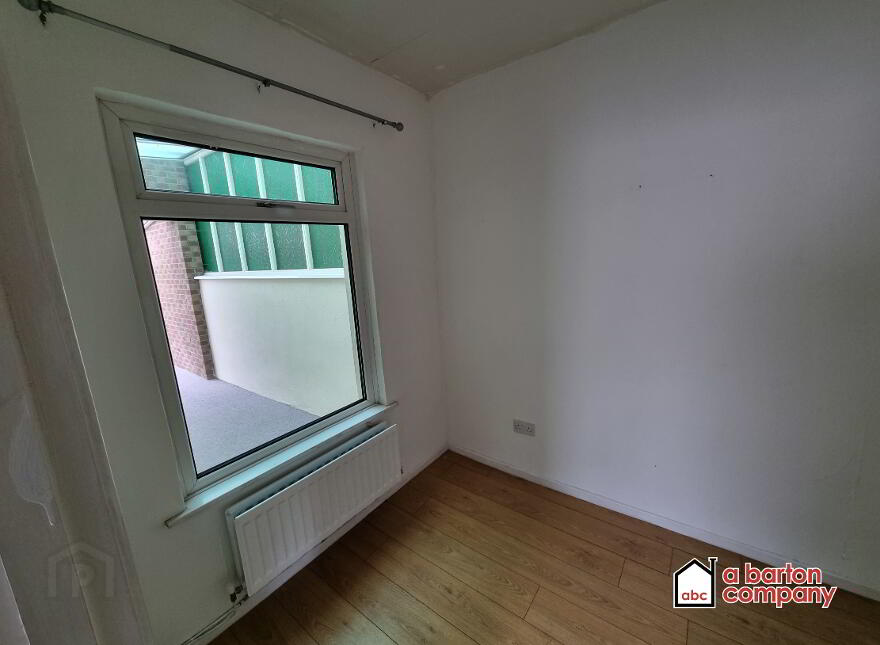 30 Ballyclare Road, Glengormley, Newtownabbey, BT36 5EX