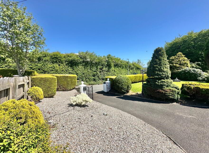 Trumroe House, Lifford Road, Raphoe, F93XD43