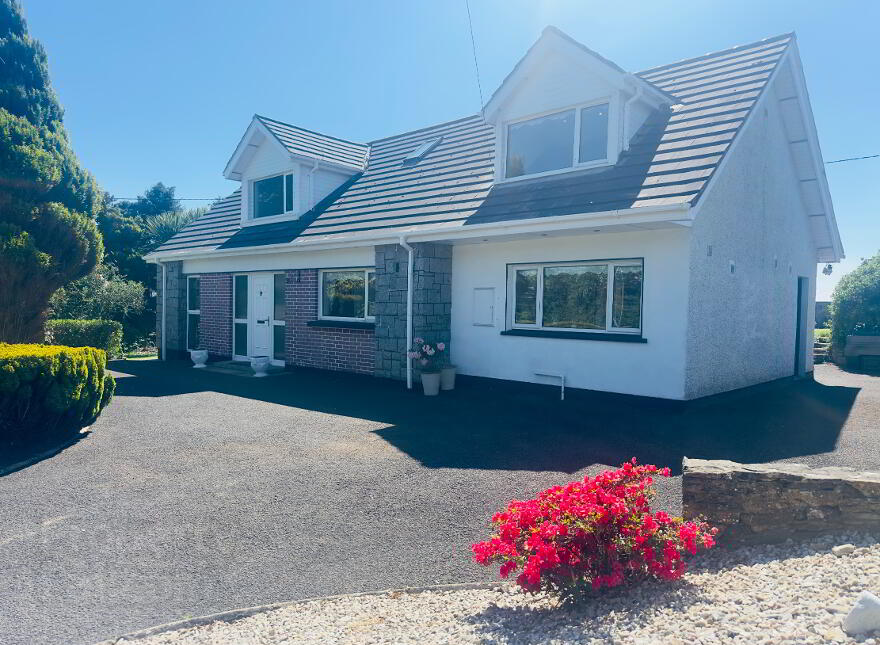 Trumroe House, Lifford Road, Raphoe, F93XD43 photo