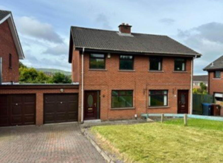 2 Ferndale Villas, Newtownabbey, BT36 5GH photo