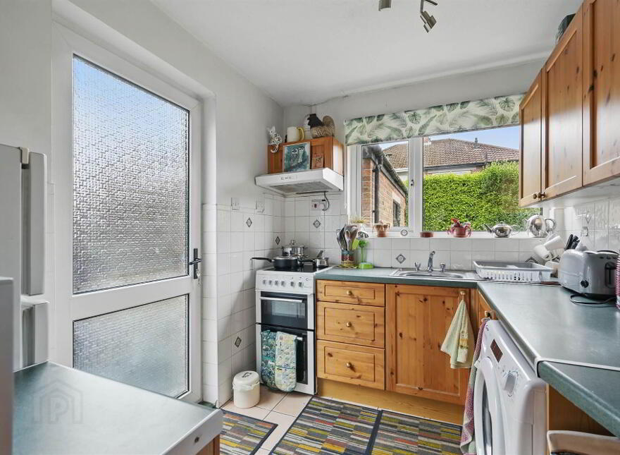 18 Prince Edward Drive, Belfast, BT9 5GB