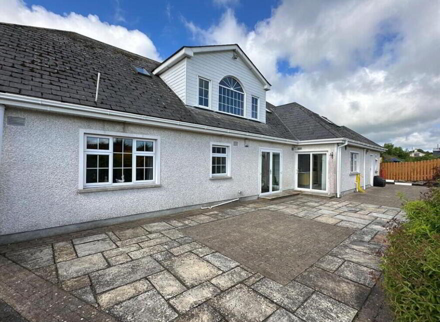 Emerson Lodge, Harlinstown, Slane, C15DP20