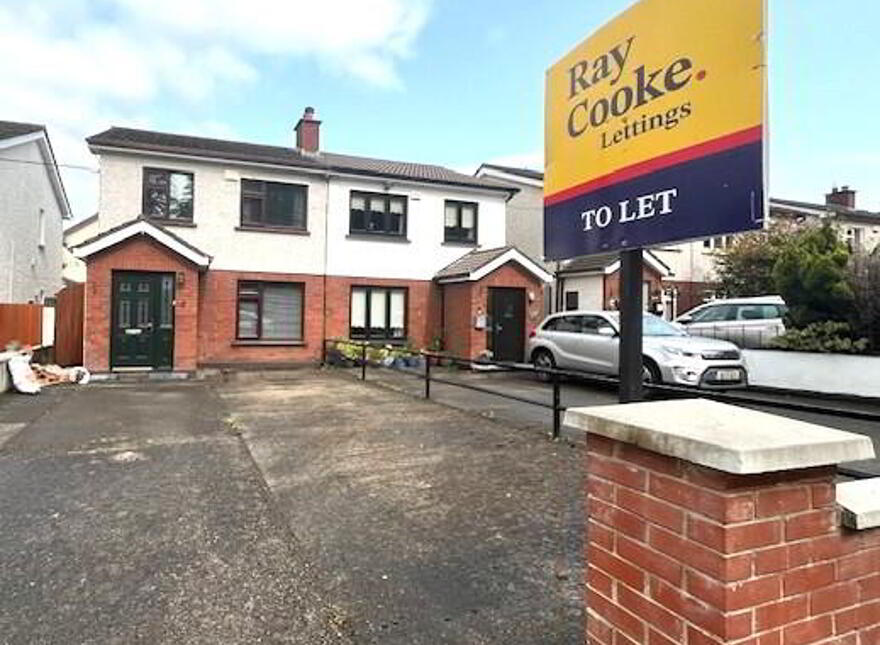 Parkview Lawns, Clondalkin, Dublin, D22 photo