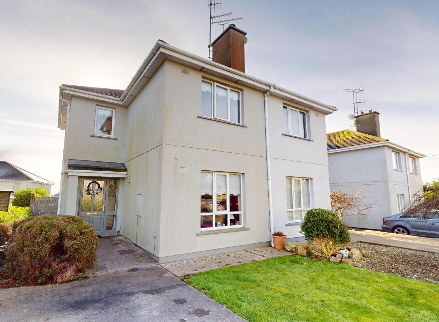 30 Ard Ailinn, Castlebridge, Y35 photo