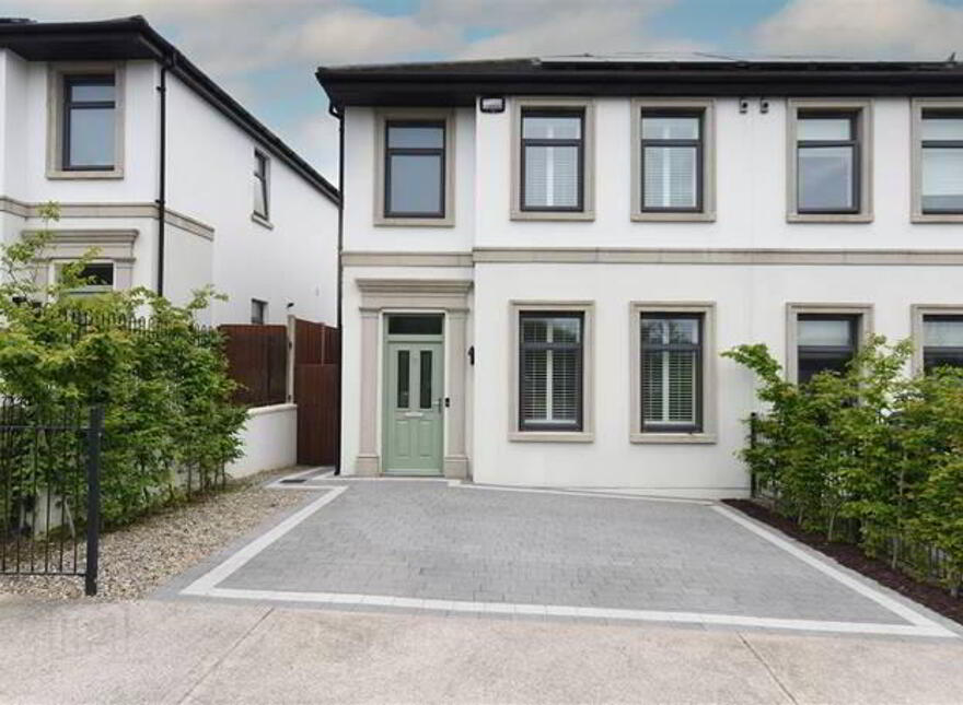 12 Ring Finnan Avenue, Kinsale Manor, Kinsale