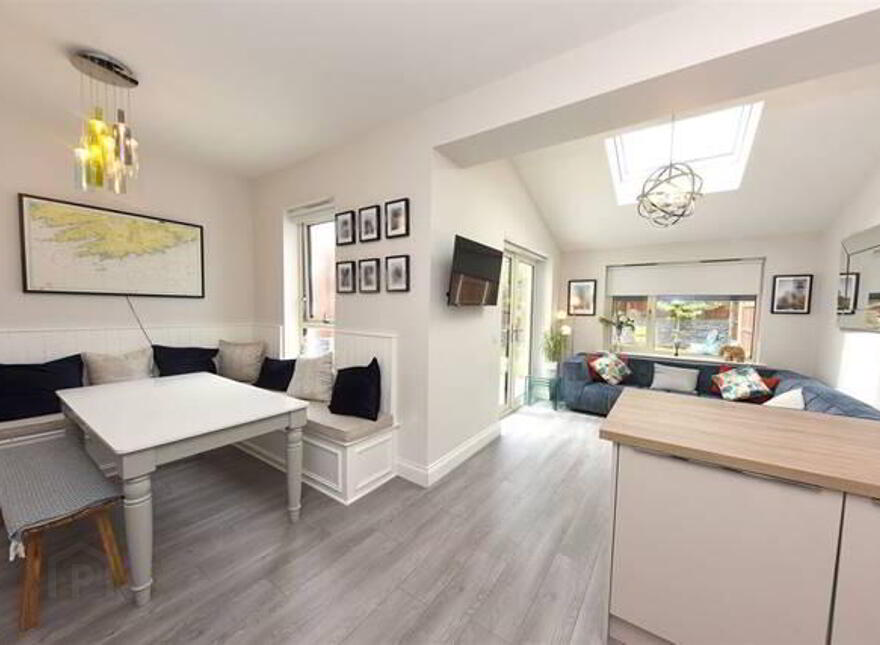 12 Ring Finnan Avenue, Kinsale Manor, Kinsale